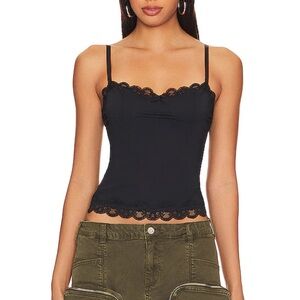 Lioness Top Model Cami in Onyx